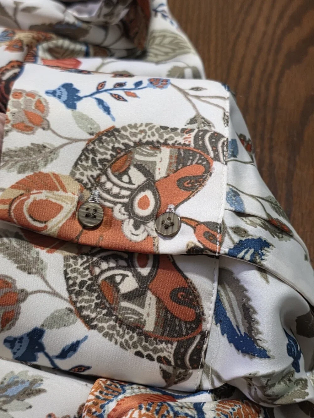 Rachel Zoe Button Down Peacock Print Blouse Cream Size L - Picture 8 of 11